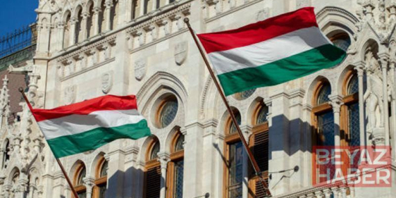 Macaristan Ulusal Meclisi, ülkenin UCM
