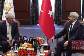 Siyasette bayram trafiği: AK Parti ve CHP bayramlaştı