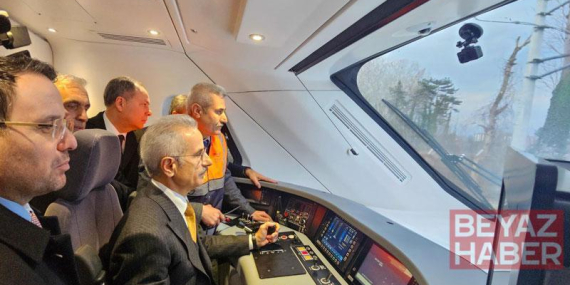 Milli elektrikli hızlı tren saatte 240 kilometreye ulaştı