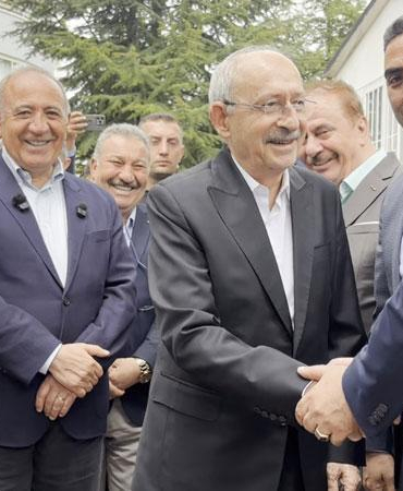 Kılıçdaroğlu, partililerle bayramlaştı
