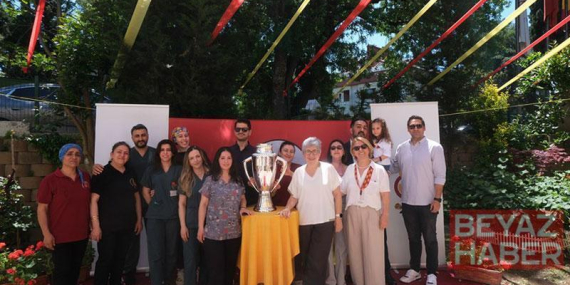 Şampiyonluk kupası bayramda Galatasaraylılar Yurdu’nda buluştu
