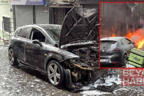 Beyoğlu’nda seyir halindeki otomobil alev alev yandı