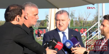 Bakan Bak, A Milli Futbol Takımı’nın antrenmanını takip etti