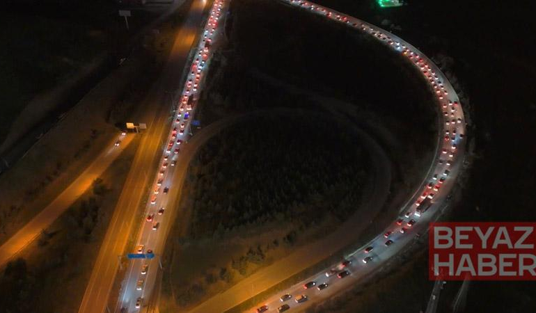 ‘Kilit Kavşak’ Kırıkkale’de bayram dönüş trafiği dron ile görüntülendi