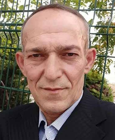 Balkondan düşerek yaşamını yitirdi