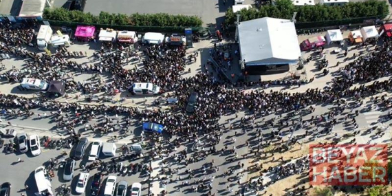 Kanye West konseri öncesi stadyum çevresindeki yoğunluk havadan görüntülendi