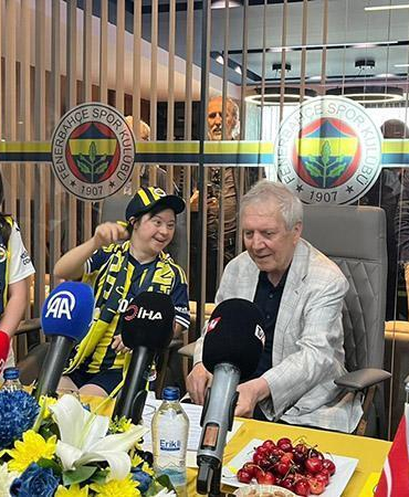 Aziz Yıldırım