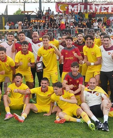 Göztepe U19 Takımı, UEFA Gençlik Ligi’nde Türkiye Şampiyonu oldu
