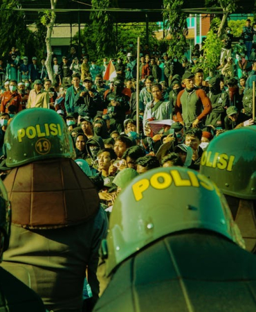Bolivya'da hükümetin istifası talebiyle başlayan protestolar sürüyor