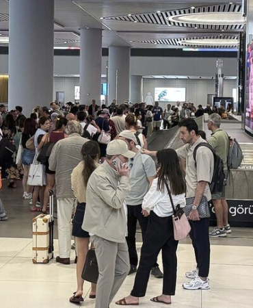 İstanbul Havalimanı'nda yarın günlük yolcu ve uçuş rekoru beklentisi