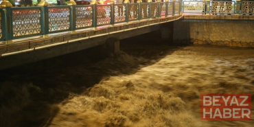 Tokat'ta Yeşilırmak Nehri'nin su seviyesi yükseldi
