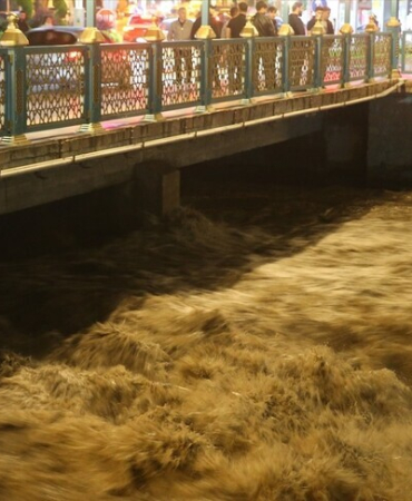 Tokat'ta Yeşilırmak Nehri'nin su seviyesi yükseldi