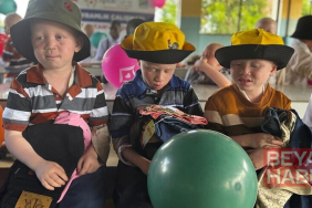 Türk STK'ler Tanzanya'daki albino çocuklara bayram sevinci yaşattı