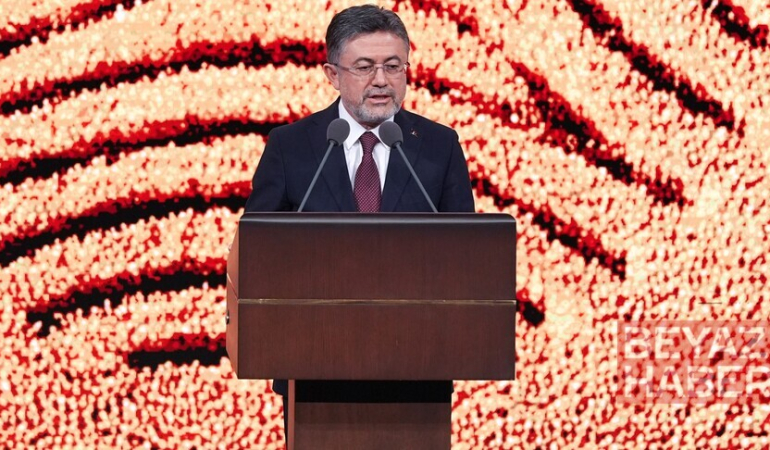 Tarım ve Orman Bakanı Yumaklı: Çiftçimizin kazandığı yerde Türkiye kazanır,  güçlendiği yerde Türkiye güçlenir