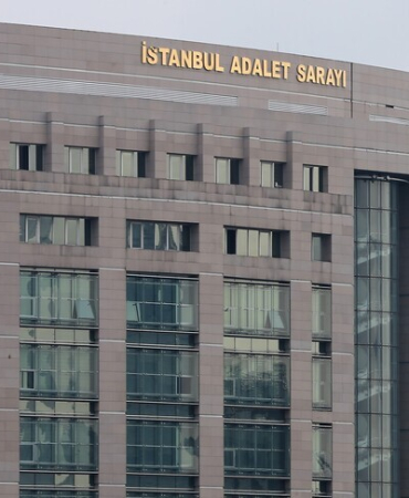 İBB'ye yönelik yürütülen "yolsuzluk" soruşturmasında 29 şüpheli gözaltına alındı