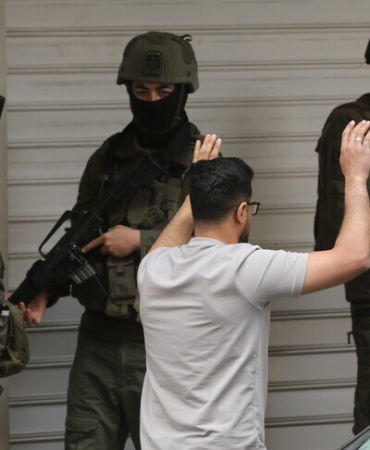 İsrail ordusunun Batı Şeria'ya saldırılarında 4 Filistinli yaralandı, 2 kişi gözaltına alındı