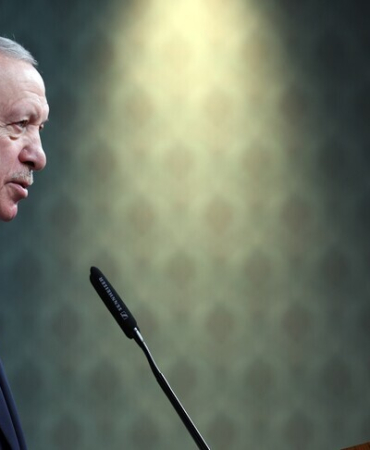 Cumhurbaşkanı Erdoğan: Fethin 573'üncü yılı kutlu olsun, mübarek olsun