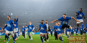 Kenan Karaman'ın attığı golle Schalke 04, Bundesliga'ya yükseldi