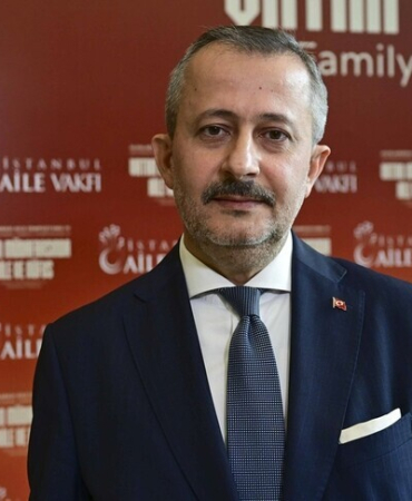 İstanbul Aile Vakfı Başkanı Karabıyık akrabalığa dair bazı kelimelerin gelecekte kaybolabileceğini belirtti