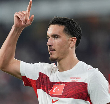 A Milli Takım tarihinin 900. golü Deniz Gül'den!