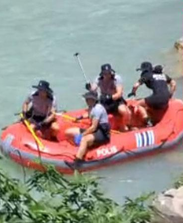 Serinlemek için girdiği çayda kaybolan Ömer, 3 gündür aranıyor