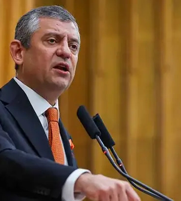 Özgür Özel