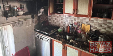 Elektrikli ocaktan çıkan yangın, mutfak eşyaları kullanılamaz hale getirdi