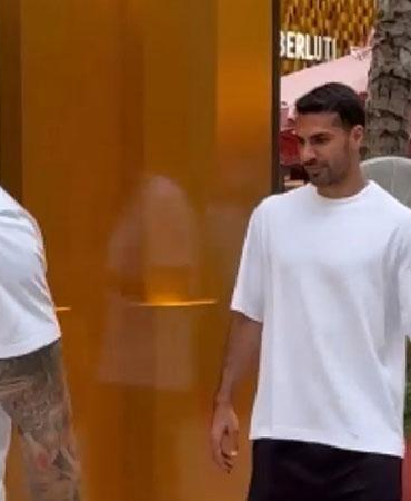 Milli futbolcular Amerika’daki ilk günlerinde otel çevresinde yürüyüş yaptı