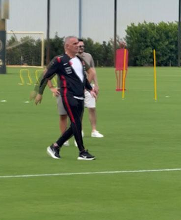 TFF Başkanı Hacıosmanoğlu, Miami’deki ilk antrenman öncesinde sahaya çıktı