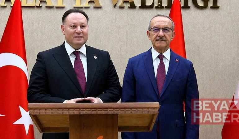 KKTC Cumhuriyet Meclis Başkanı Öztürkler: Türkiye her zaman dağ gibi yanımızda