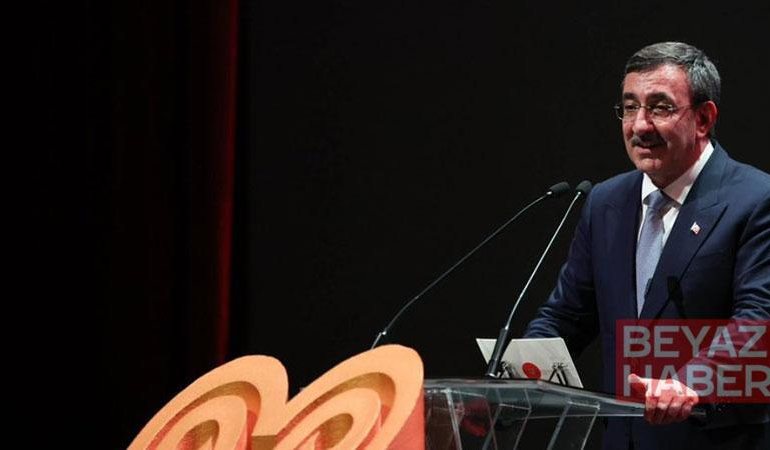 Cevdet Yılmaz: Hem güçlü, hem haklı olmak zorundayız