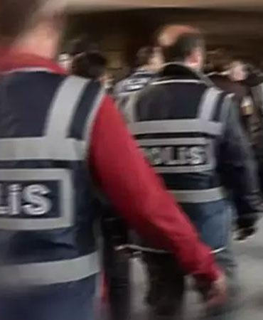 İstanbul merkezli 24 ilde yasa dışı bahis gelirlerini aklayan şüphelilere operasyon: 80 gözaltı