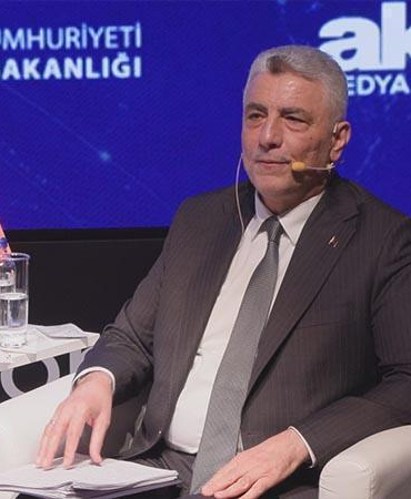 Bakan Bolat: Türkiye ihracata dayalı büyüme modeline devam edecek