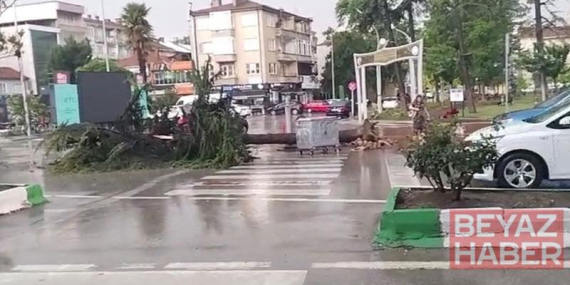 Bursa’da sağanak ve dolu etkili oldu