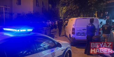 Babasının cenazesiyle 2 gün aynı evde yaşadı