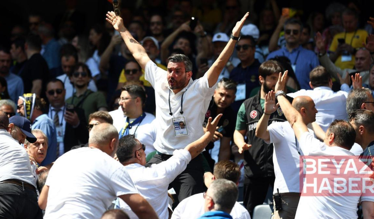 Fenerbahçe'de seçimin ilk gününde üyeler arasında gerginlik yaşandı