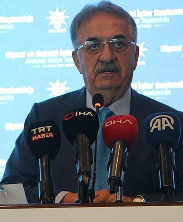 AK Parti Genel Başkan Yardımcısı Yazıcı: Yeni anayasa referandumla hayat bulacak