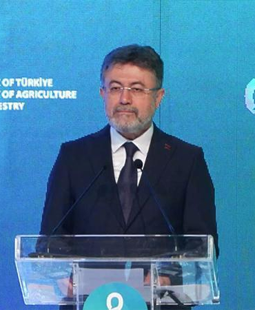 Bakan Yumaklı: Üretilen gıdanın yaklaşık yüzde 13