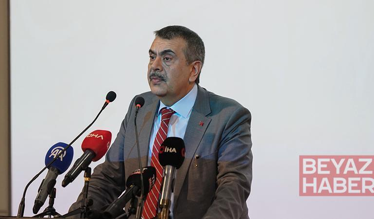 Bakan Tekin: Bilgiyi beceriye dönüştürecek paradigmayı inşa etmek gerekiyor