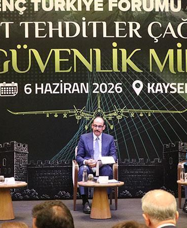 İbrahim Kalın ve Bilal Erdoğan, 12