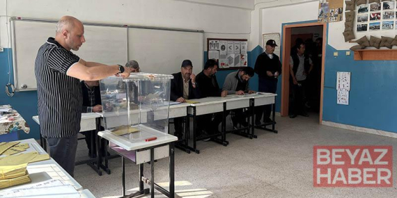 Tokat’ta 4 beldede 5 bin 682 seçmen sandık başında