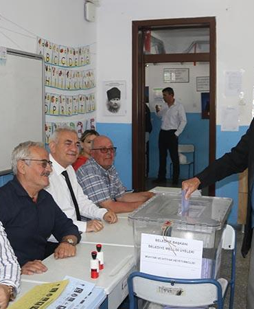Nevşehir’in Mustafapaşa beldesinde oy kullanma işlemi başladı