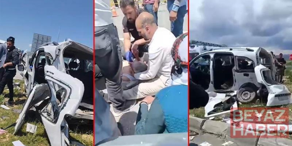 Hafif ticari araç ile kamyonet kafa kafaya çarpıştı; 4 ölü, 2 yaralı