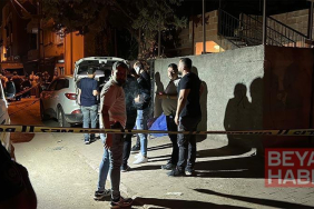 Alacak verecek kavgasında kendisini tabancayla yaralayan kardeşini bıçaklayarak öldürdü