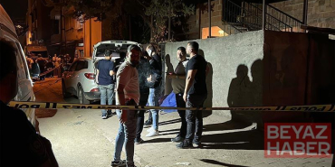 Alacak verecek kavgasında kendisini tabancayla yaralayan kardeşini bıçaklayarak öldürdü