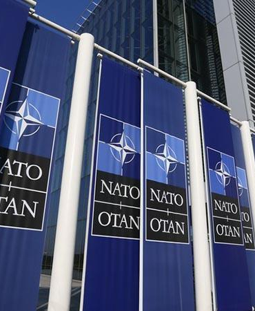 NATO uçakları Letonya