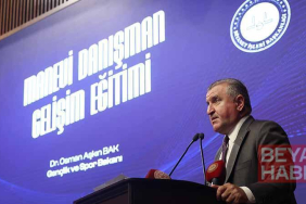 Bakan Bak: Gençlerimizin manevi gıdalarını sağlıyoruz