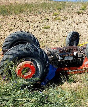 Nevşehir’de devrilen traktörün altında kalan çiftçi öldü