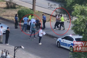 Adliye binasını görüntüleyen kişiler kendilerini uyaran polise saldırdı: 4 gözaltı
