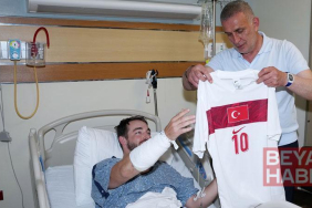 TFF Başkanı Hacıosmanoğlu, kaza geçiren polisi hastanede ziyaret etti